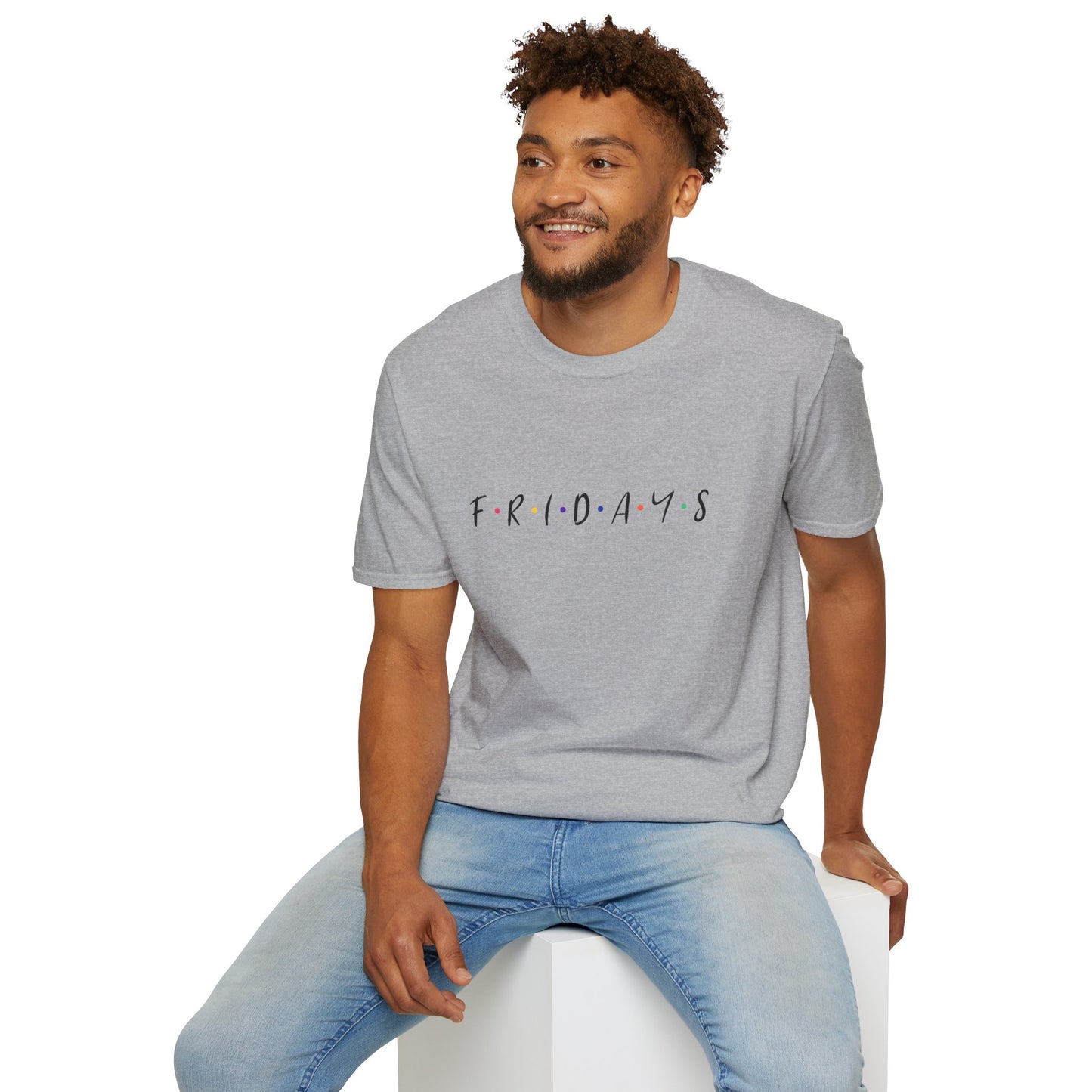 T-Shirt Friday's - Man - Celebrando el Viernes al Estilo Romero's