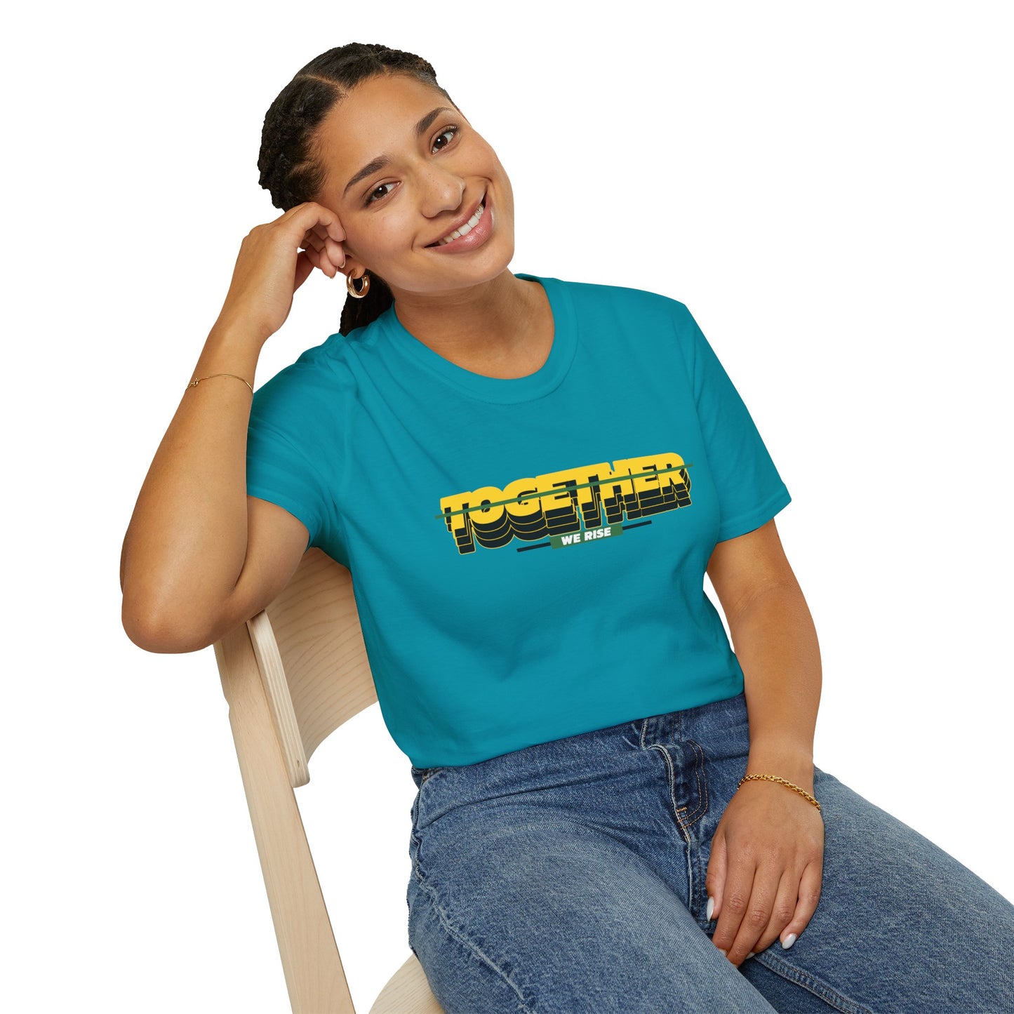 T-Shirt 'Together We Rise': Unión y Empoderamiento en Romero's | Women