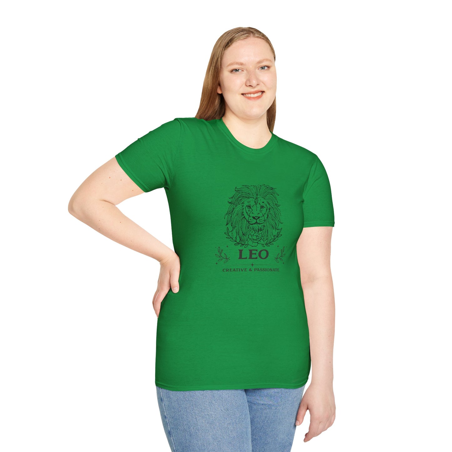 T-Shirt "Leo: Creative and Passionate" | Women