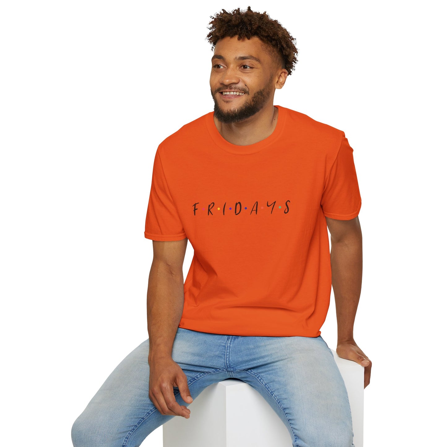 T-Shirt Friday's - Man - Celebrando el Viernes al Estilo Romero's