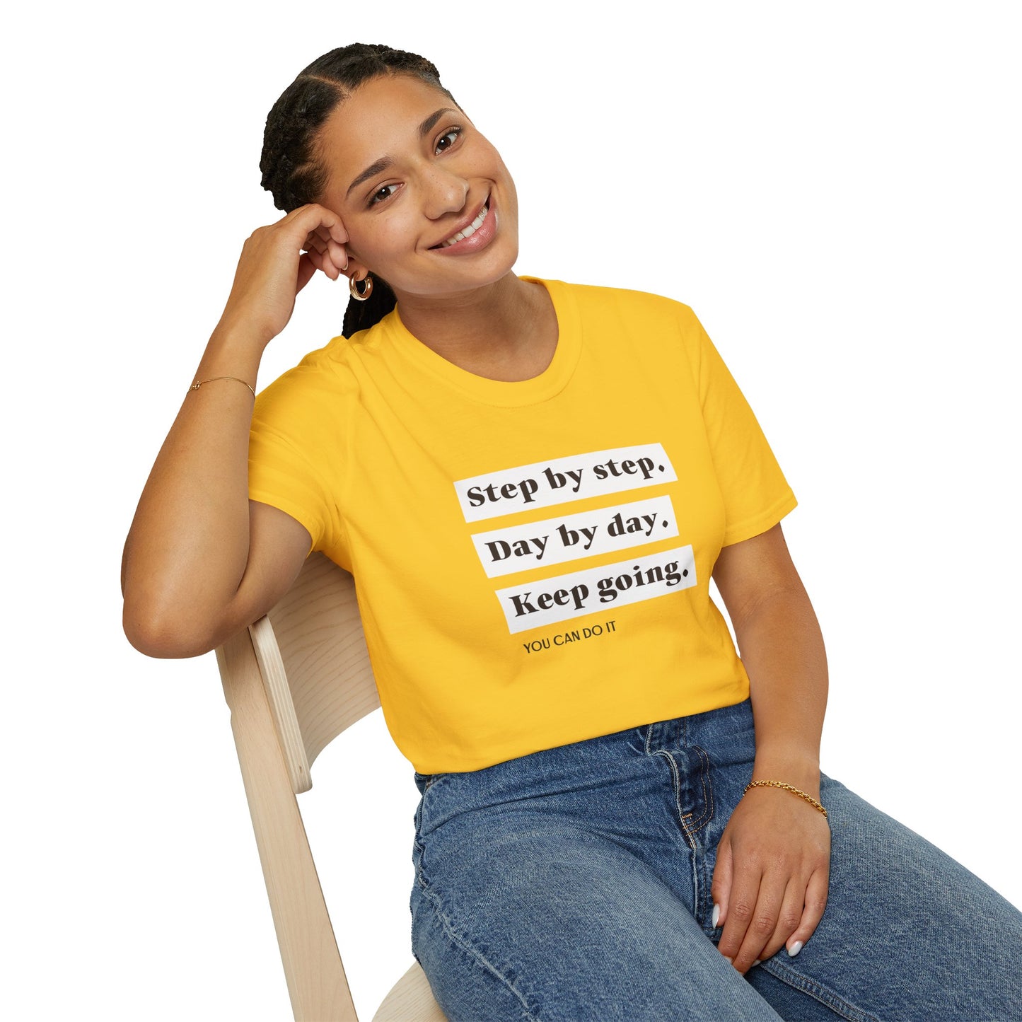 "T-shirt 'Step by Step, Day by Day, Keep Going, You Can Do It' | Woman | Romero's: Estilo con Intención"