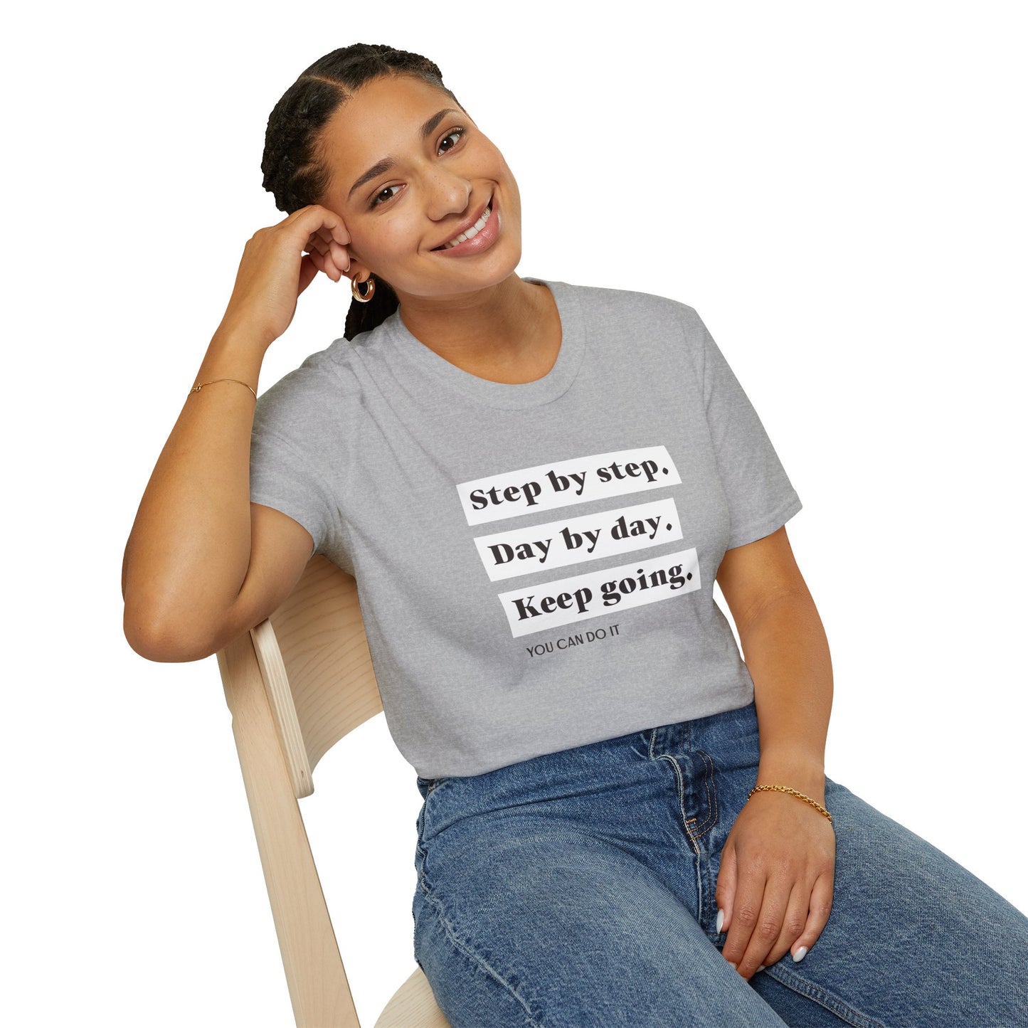 "T-shirt 'Step by Step, Day by Day, Keep Going, You Can Do It' | Woman | Romero's: Estilo con Intención"