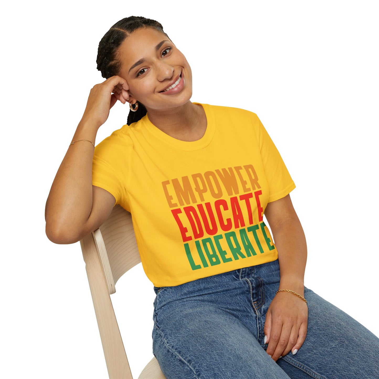 T-Shirt  'Empower, Educate, Liberate': Celebrando la Diversidad en Romero's | Women