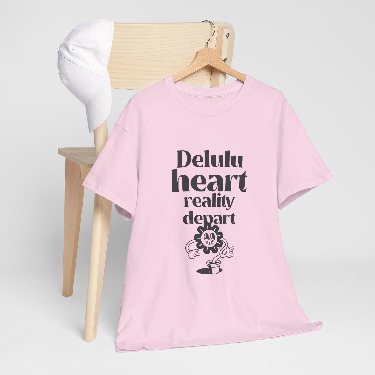 T-shirt -"Delulu Heart, Reality Depart" - Women -  Romero's