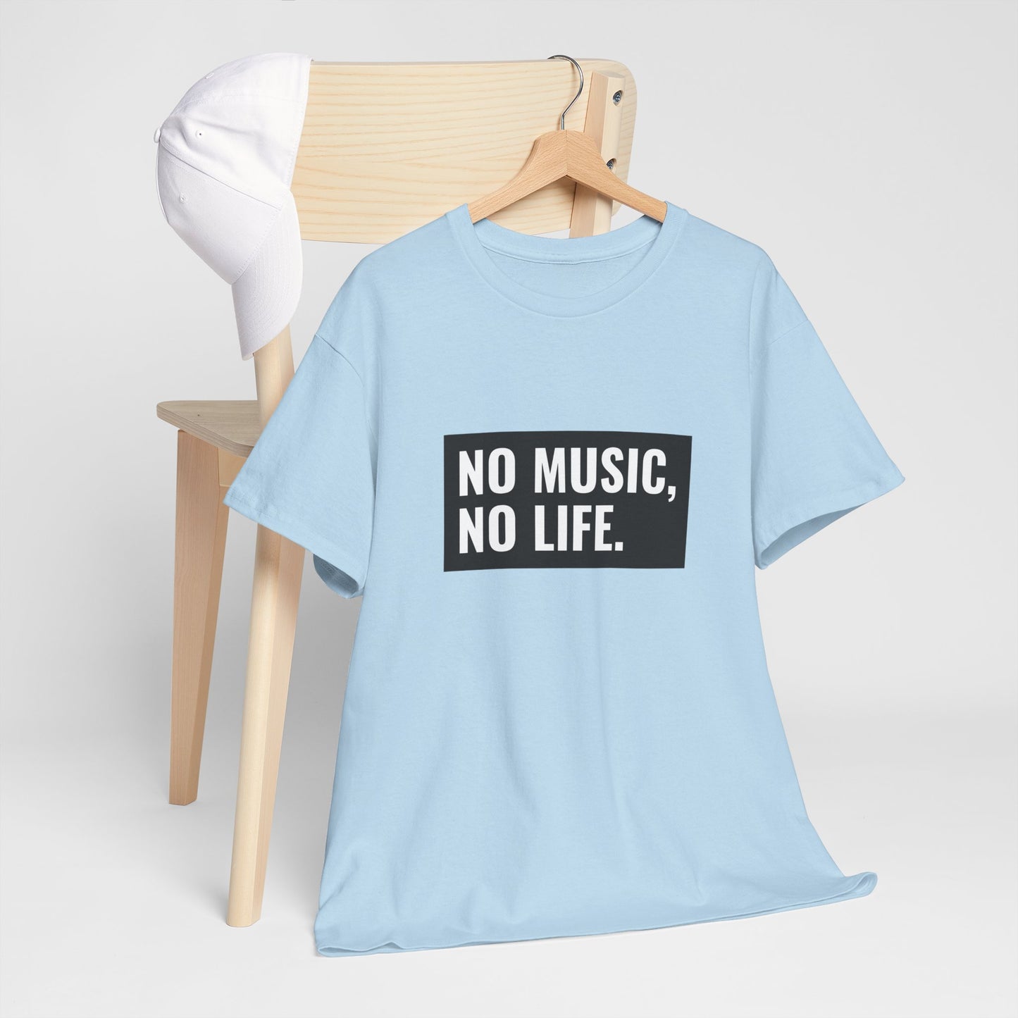 T-shirt - "Nenhuma música, nenhuma vida" | Mulheres | Romero