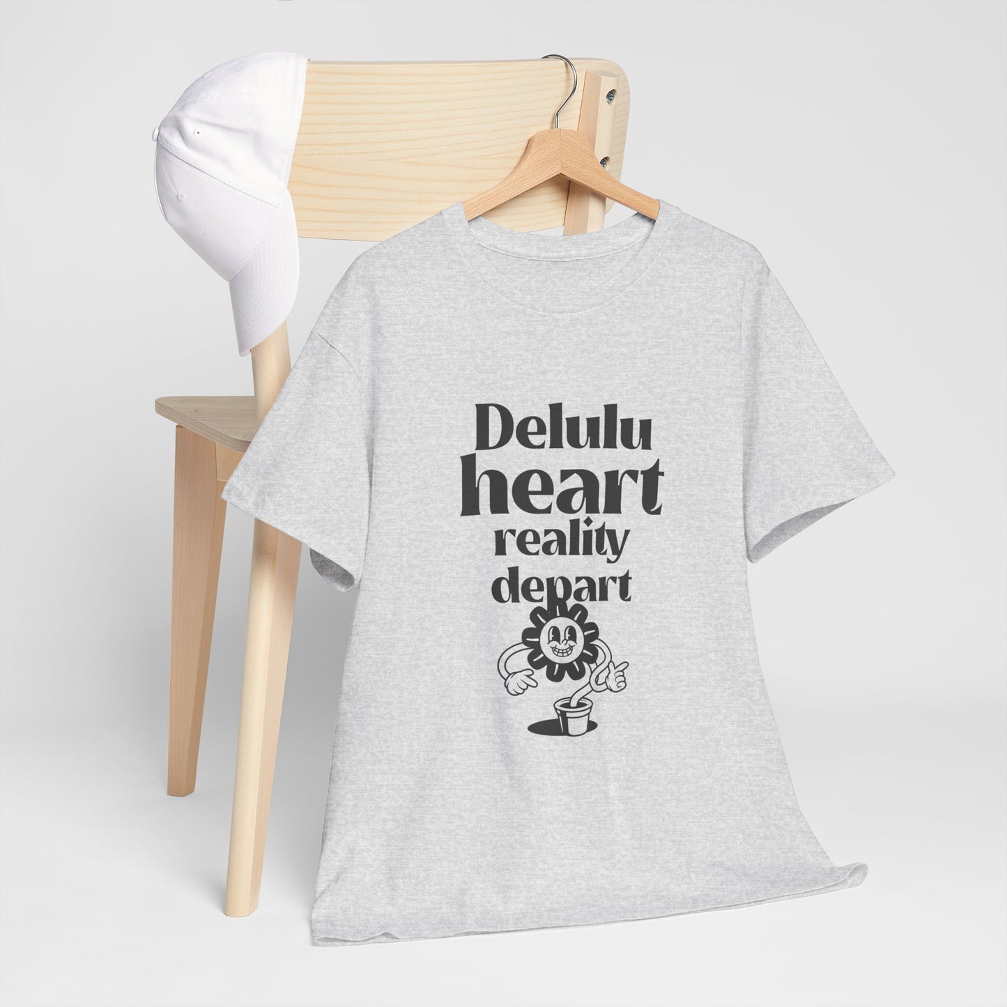 T-shirt -"Delulu Heart, Reality Depart" - Women - Romero's