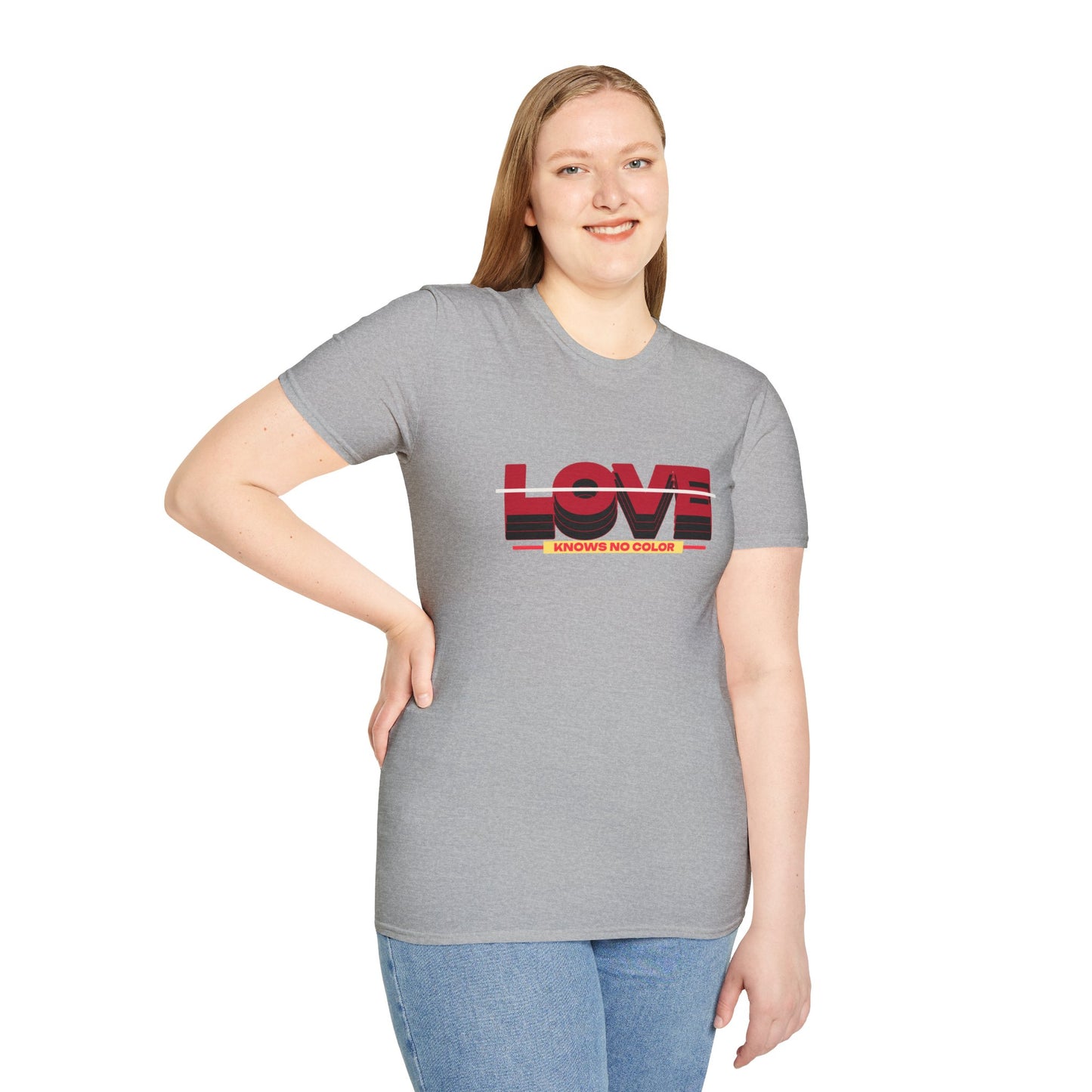 Camiseta 'Love Knows No Color': Comemore a Diversidade no Romero's | Homem