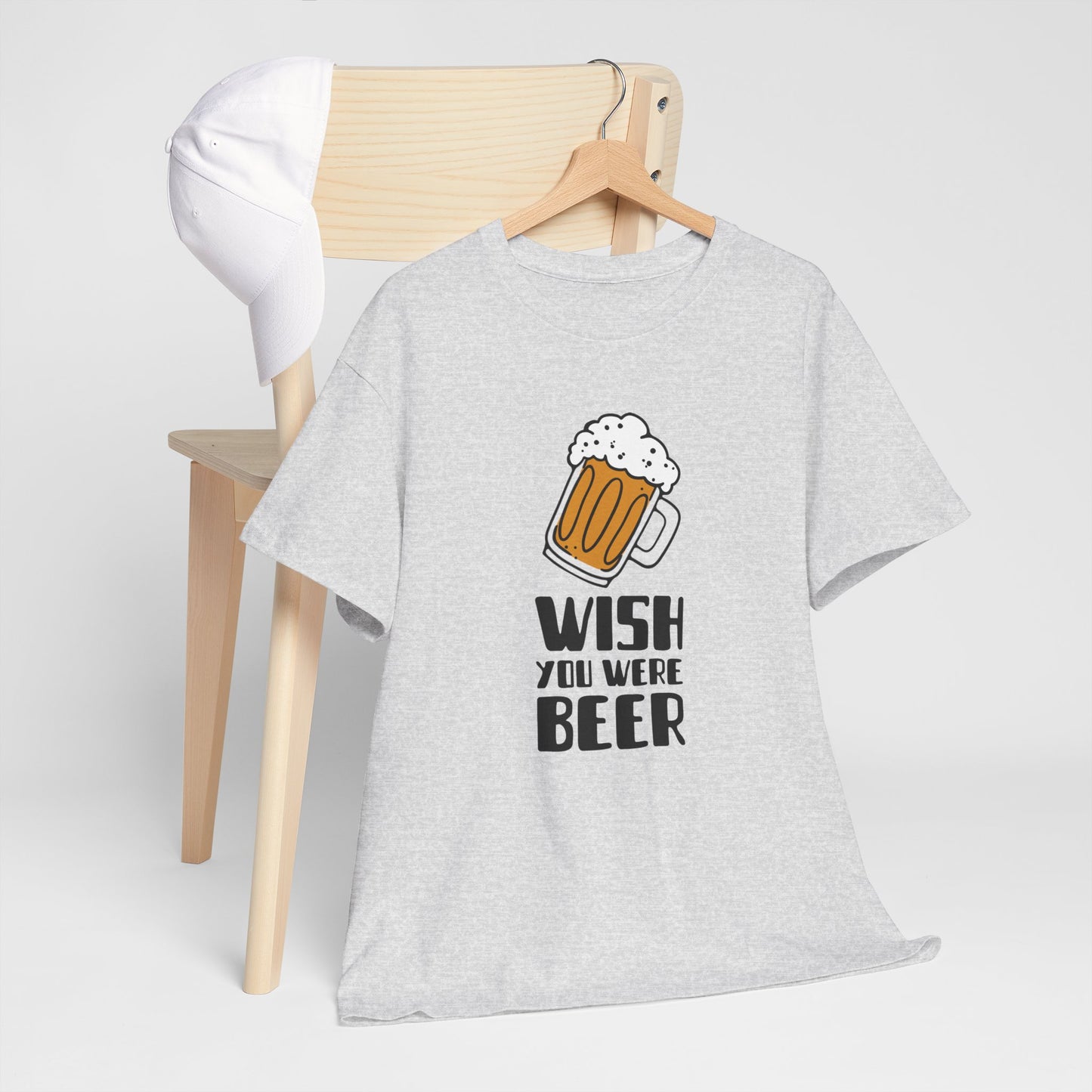 Camiseta masculina "Wish You Were Beer" - Conforto casual com um toque especial da Romero's