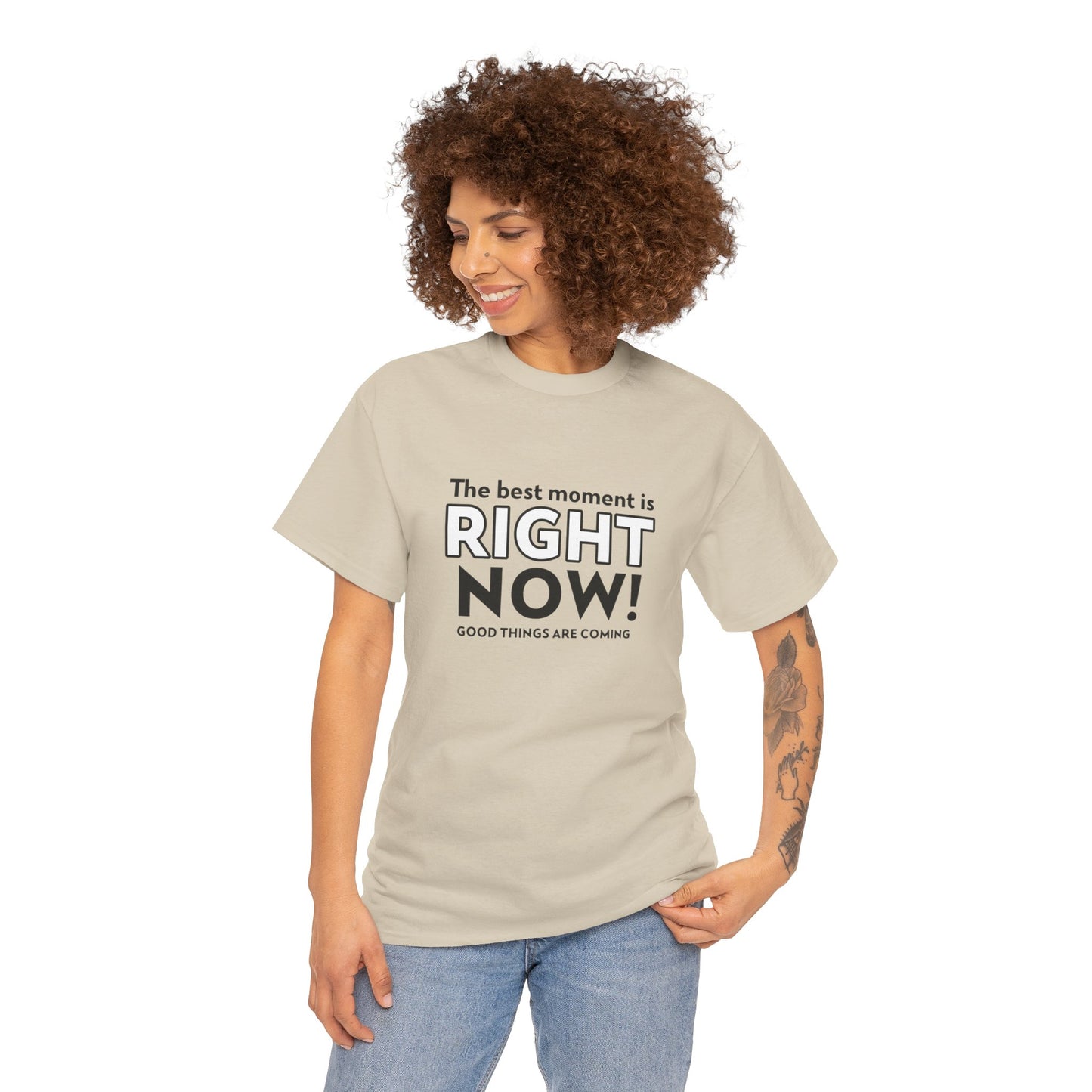 "O melhor momento é agora! Coisas boas estão chegando" - camiseta feminina