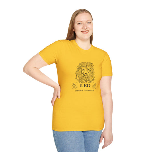 T-Shirt "Leo: Creative and Passionate" | Women