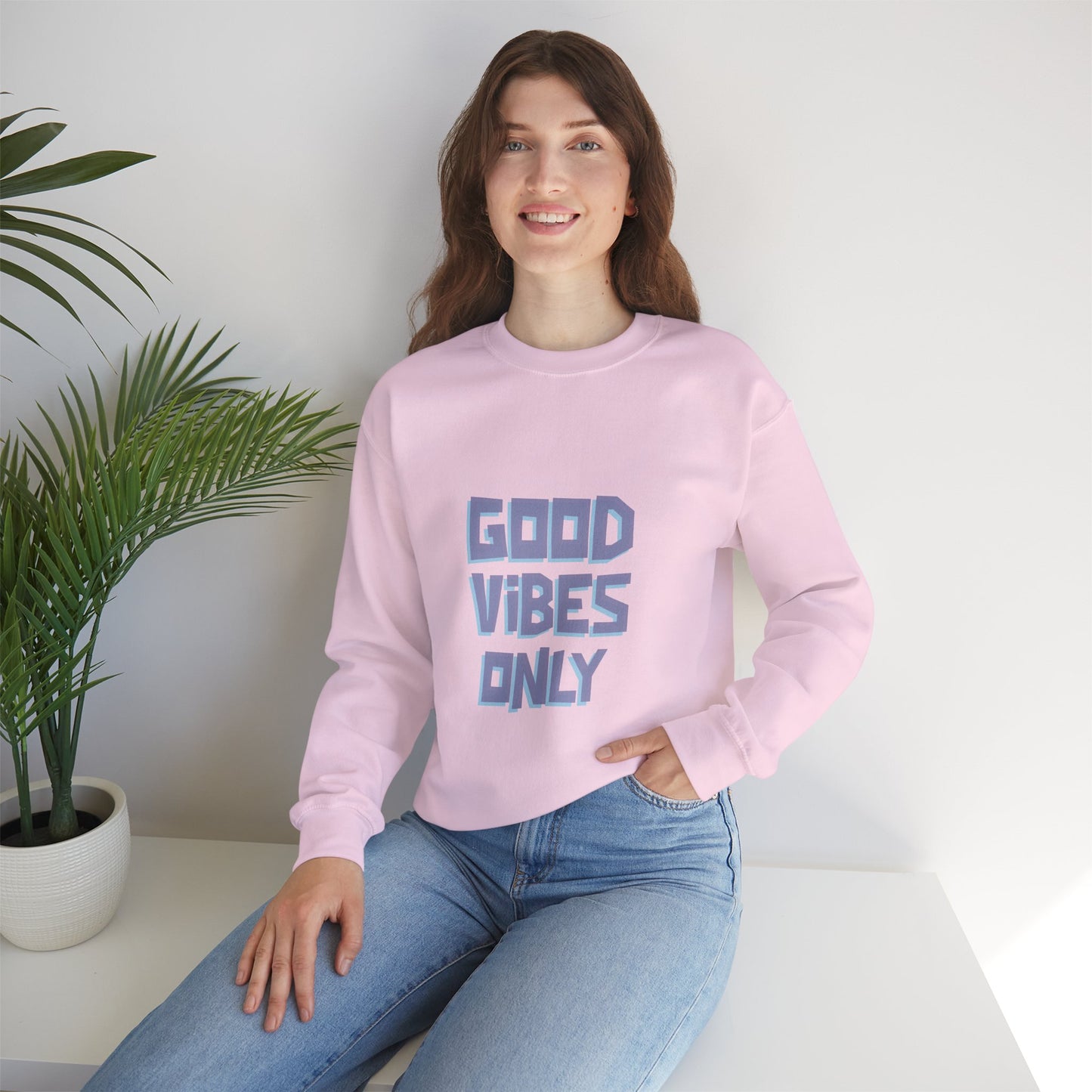 Sweatshirt "Good Vibes Only" -Woman