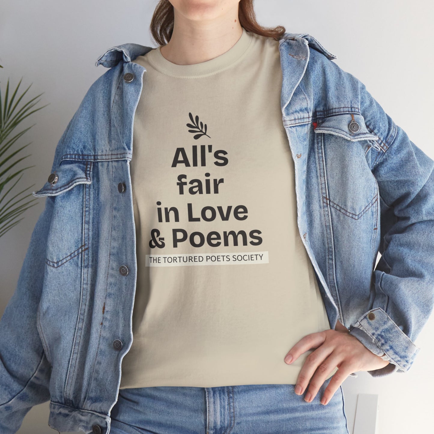 T-shirt "All's Fair in Love and Poems" | Women | Romero's