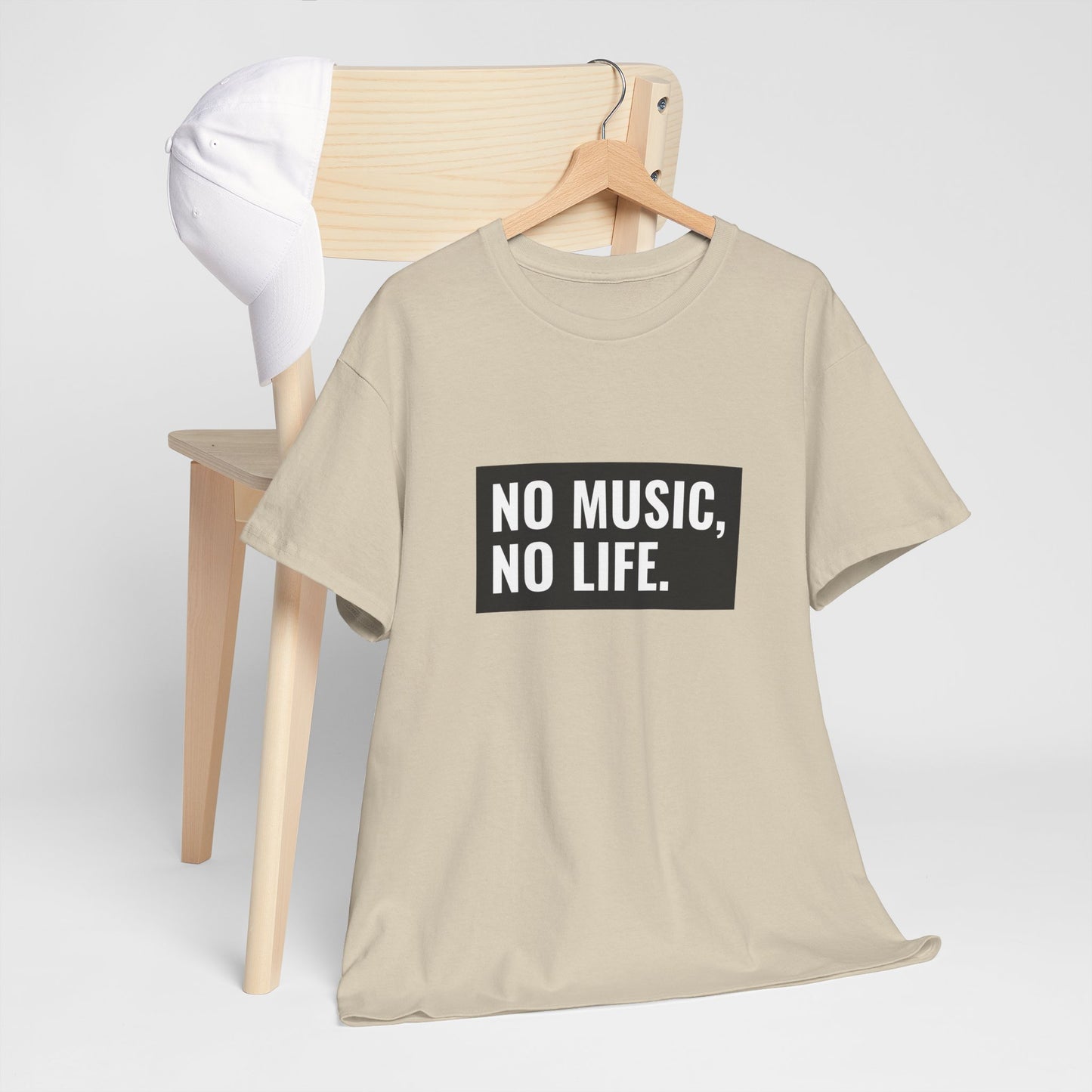 T-shirt - "Nenhuma música, nenhuma vida" | Mulheres | Romero