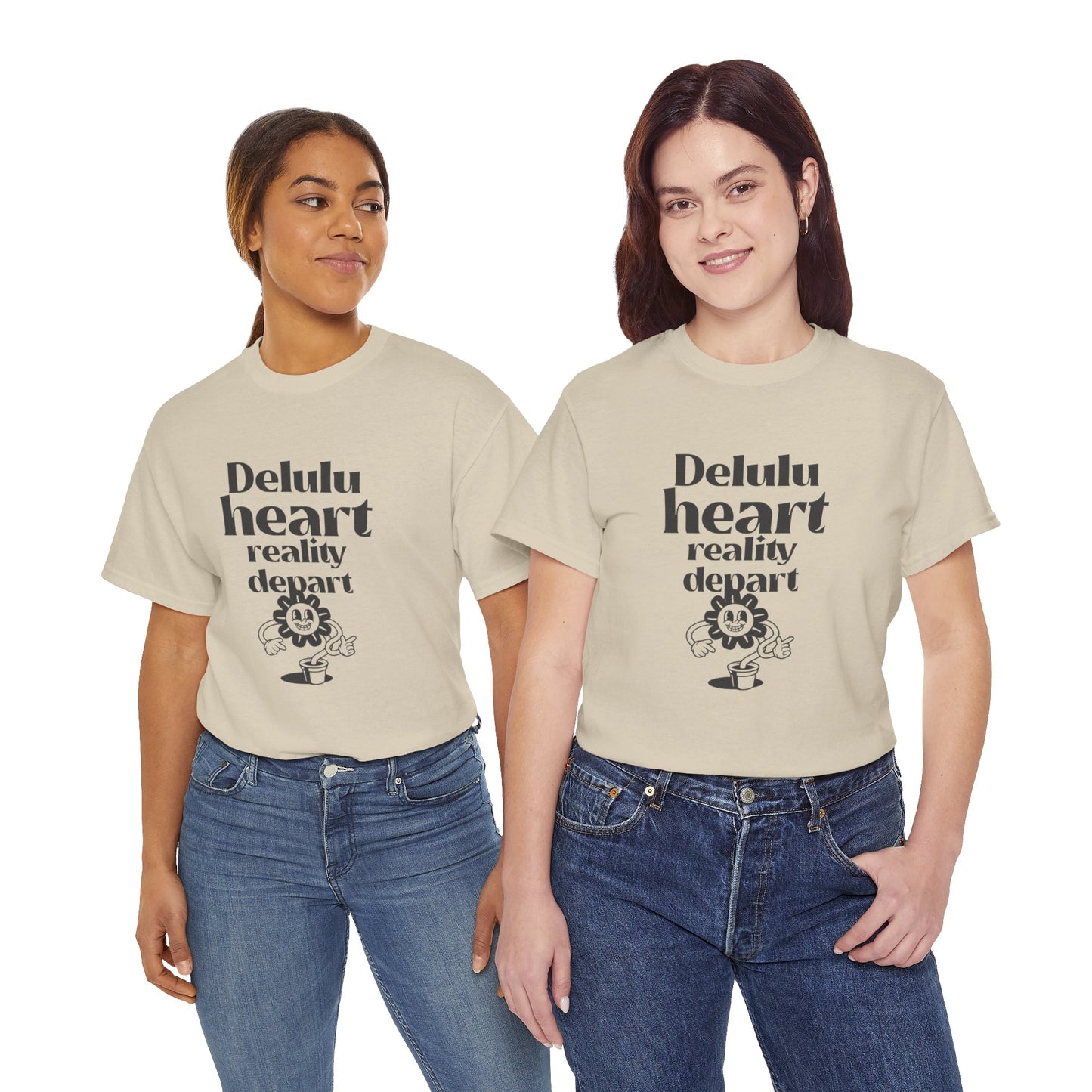 Camiseta -"Delulu Heart, Reality Depart" - Mulher - Romero's